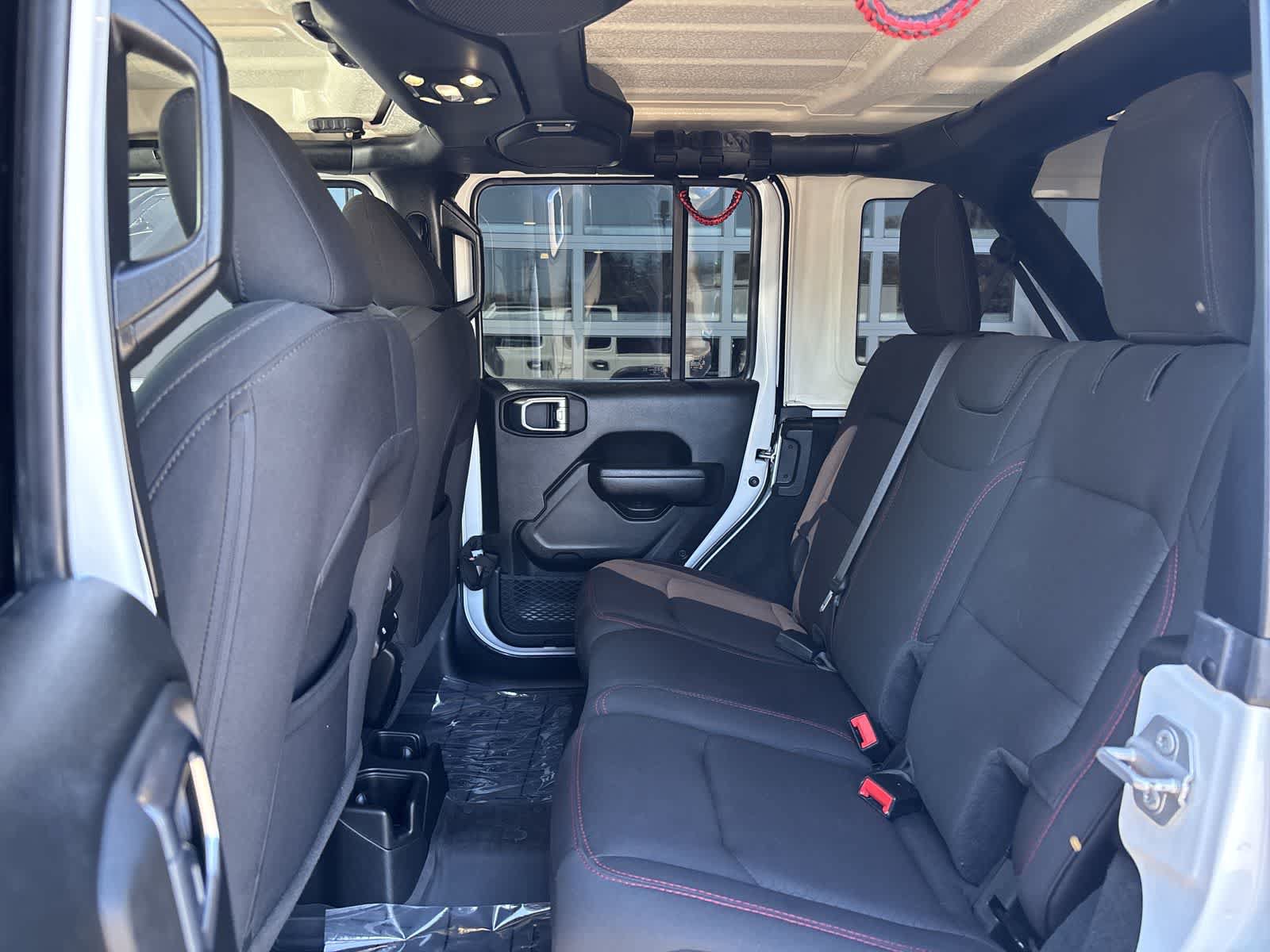 Certified 2023 Jeep Wrangler Unlimited Rubicon AWD/4WD image 6