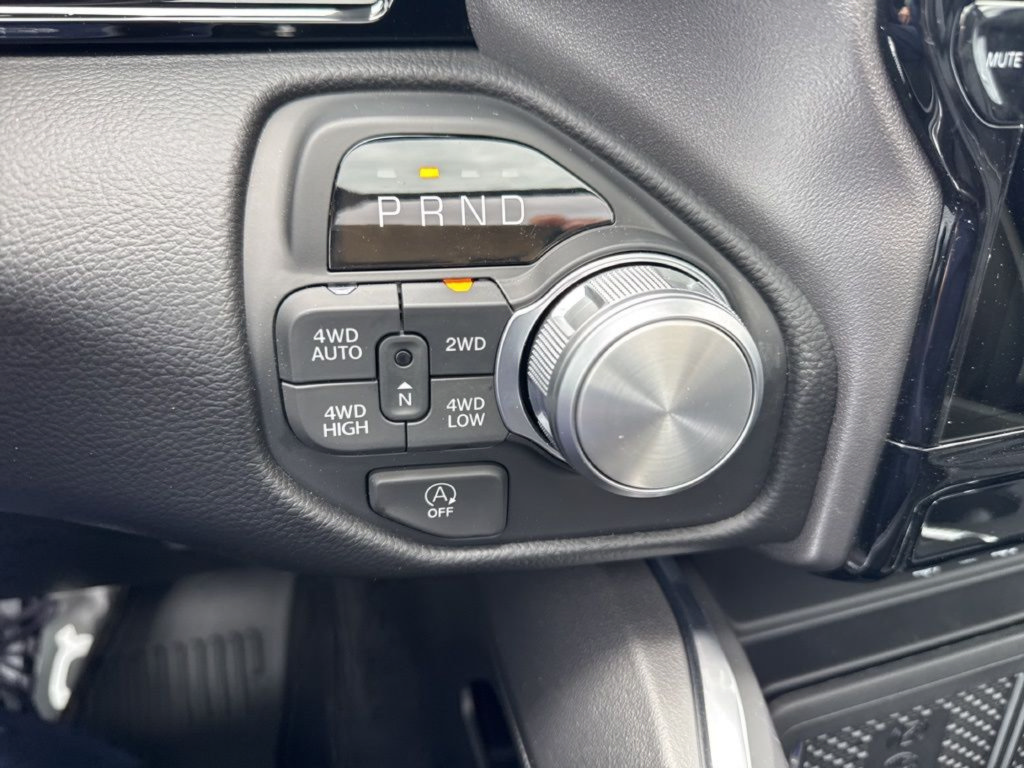 New 2026 RAM 1500 Laramie w/ Night Edition AWD/4WD image 19
