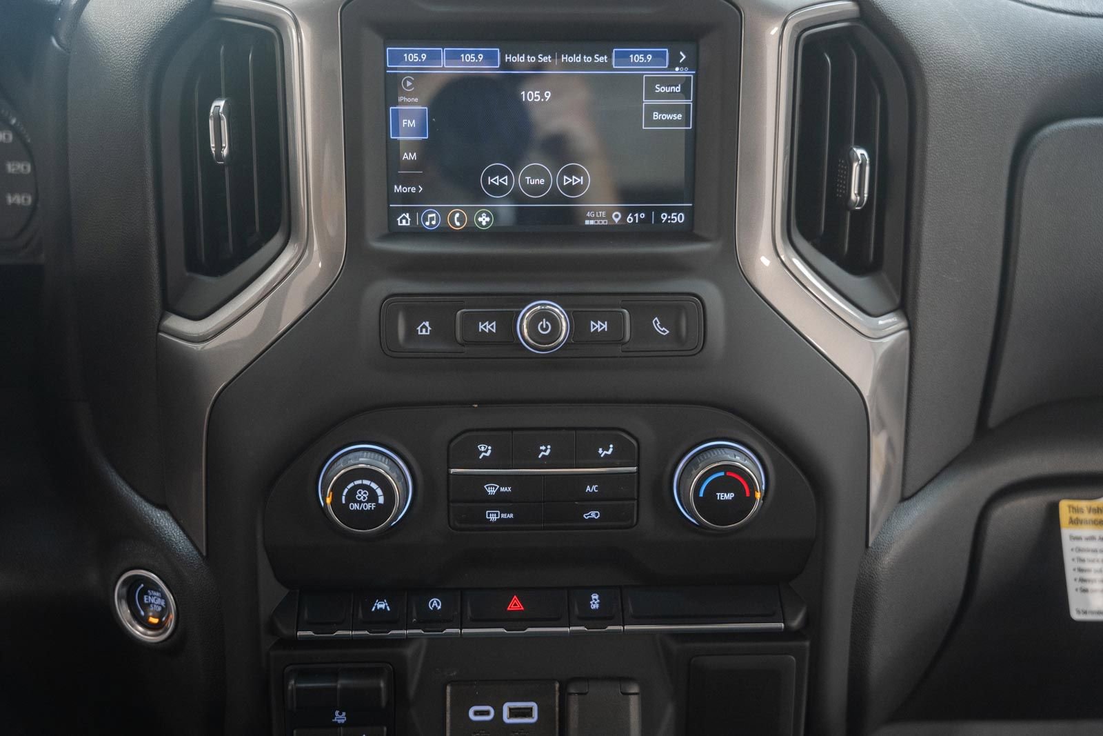 Used 2025 Chevrolet Silverado 1500 W/T w/ WT Value Package AWD/4WD image 26