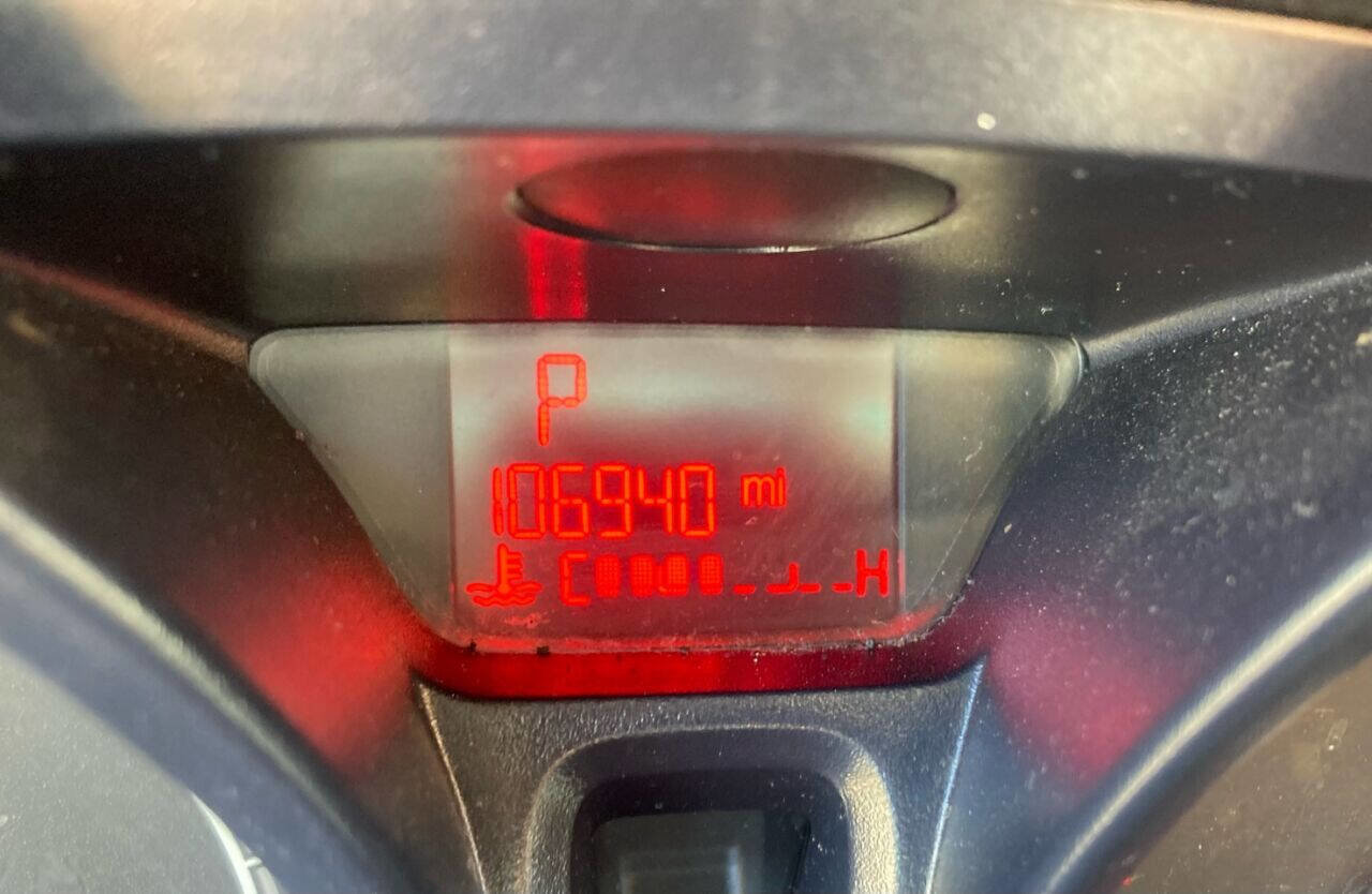 Used 2013 Ford Fiesta S w/ Convenience Pkg FWD image 10