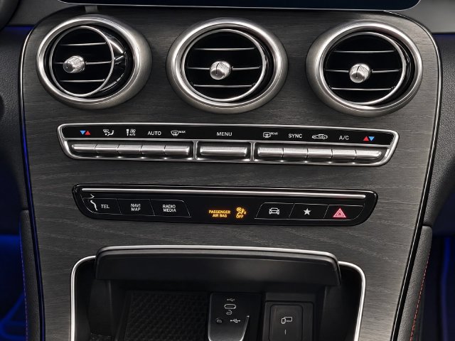 Used 2020 Mercedes-Benz GLC 43 AMG 4MATIC image 17