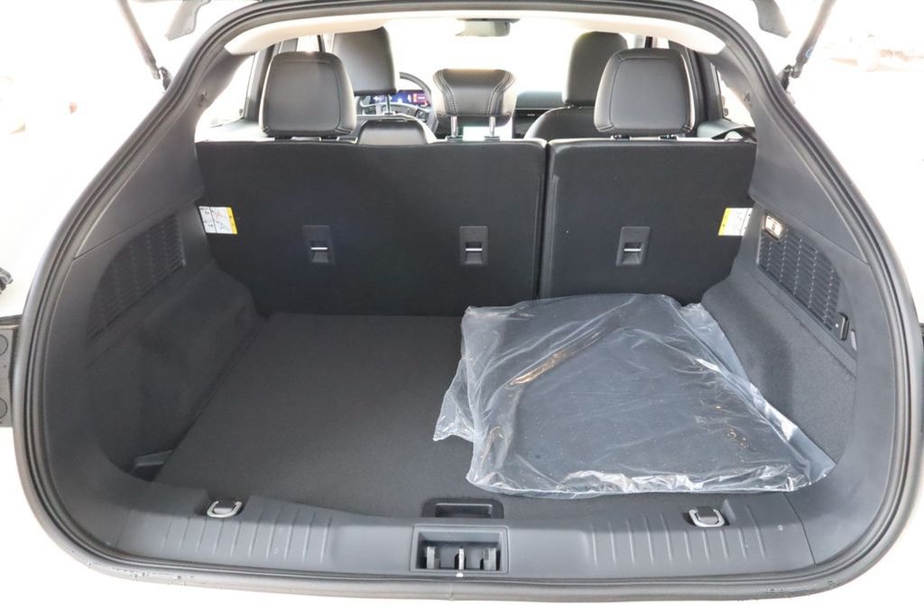 New 2026 Ford Mustang Mach-E Select w/ Comfort Package Lite RWD image 37