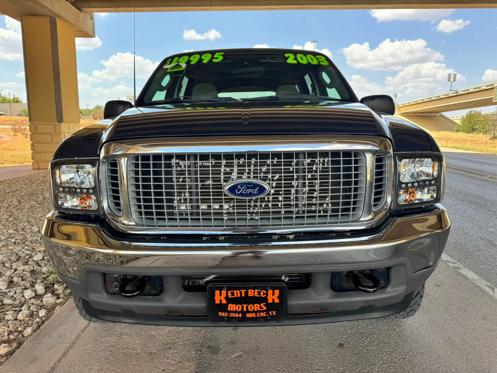 Used 2003 Ford Excursion XLT AWD/4WD image 8