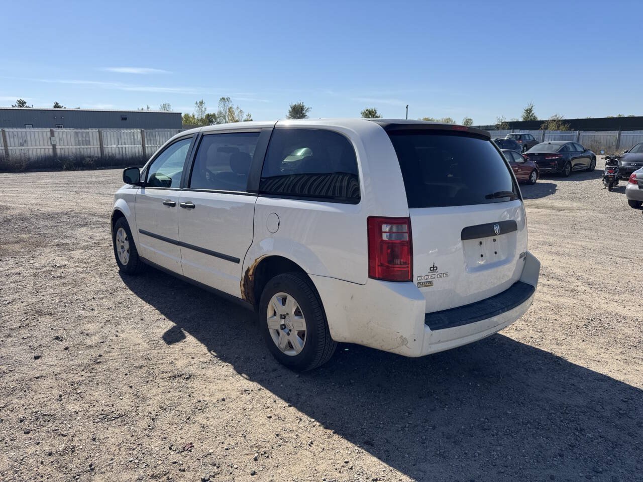 Used 2009 Dodge Grand Caravan FWD image 3
