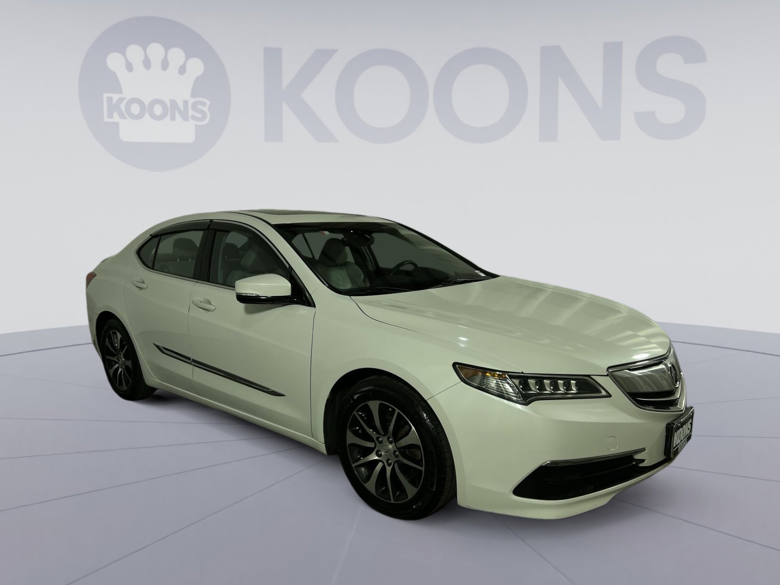 Used 2015 Acura TLX w/ Technology Package FWD image 2