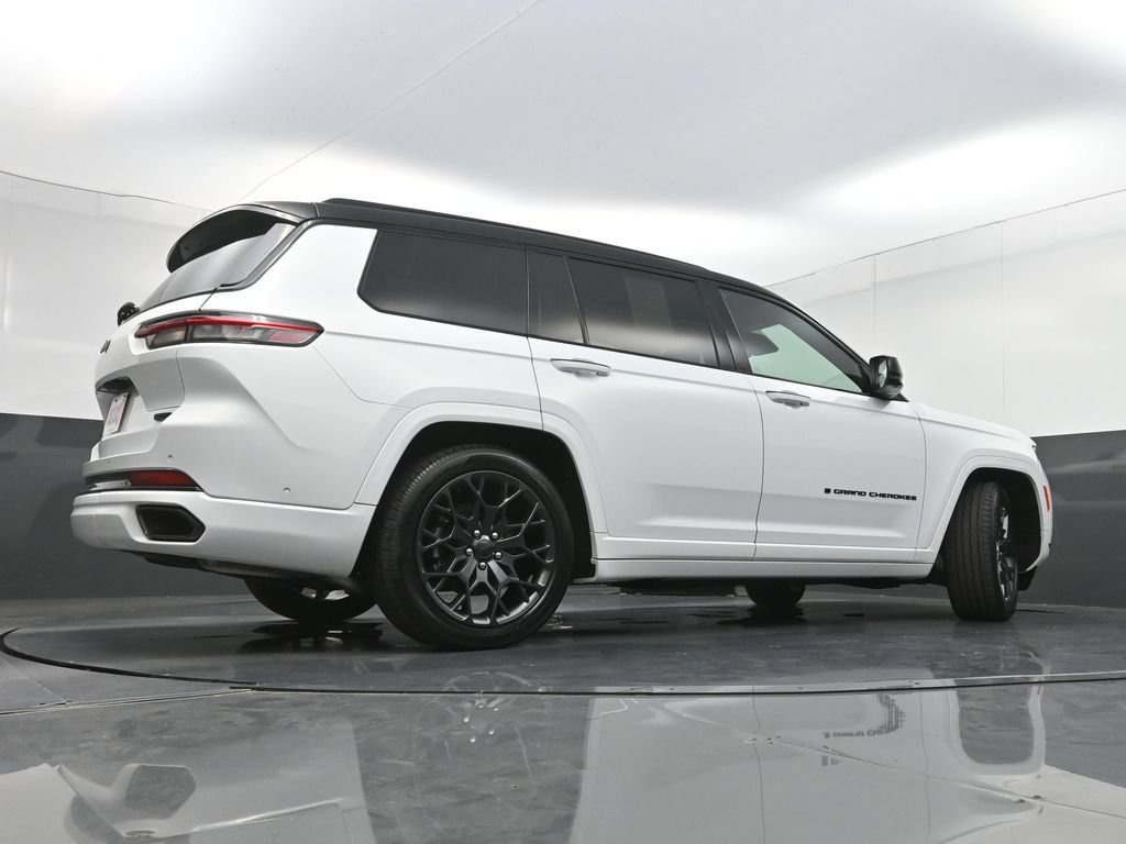 Used 2023 Jeep Grand Cherokee L Summit w/ High Altitude Package AWD/4WD image 40