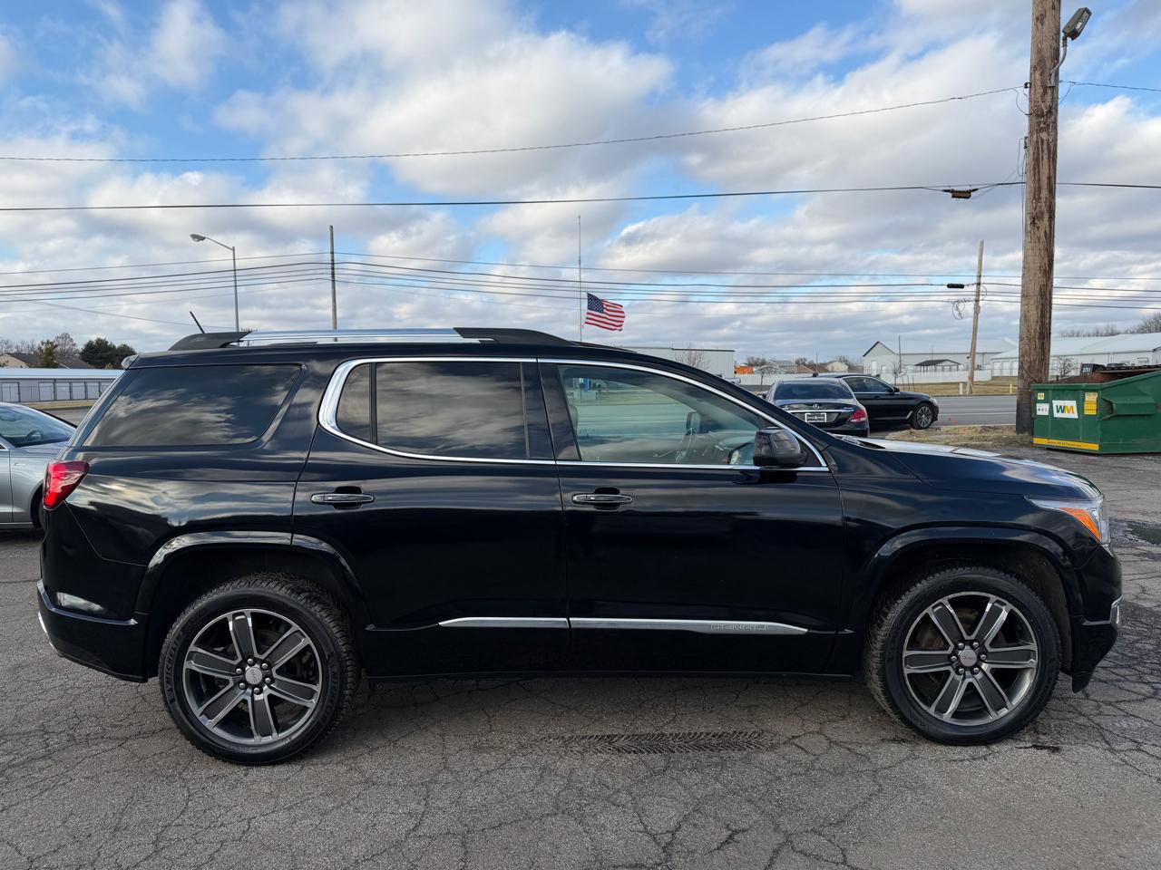 Used 2018 GMC Acadia Denali w/ Technology Package image 14