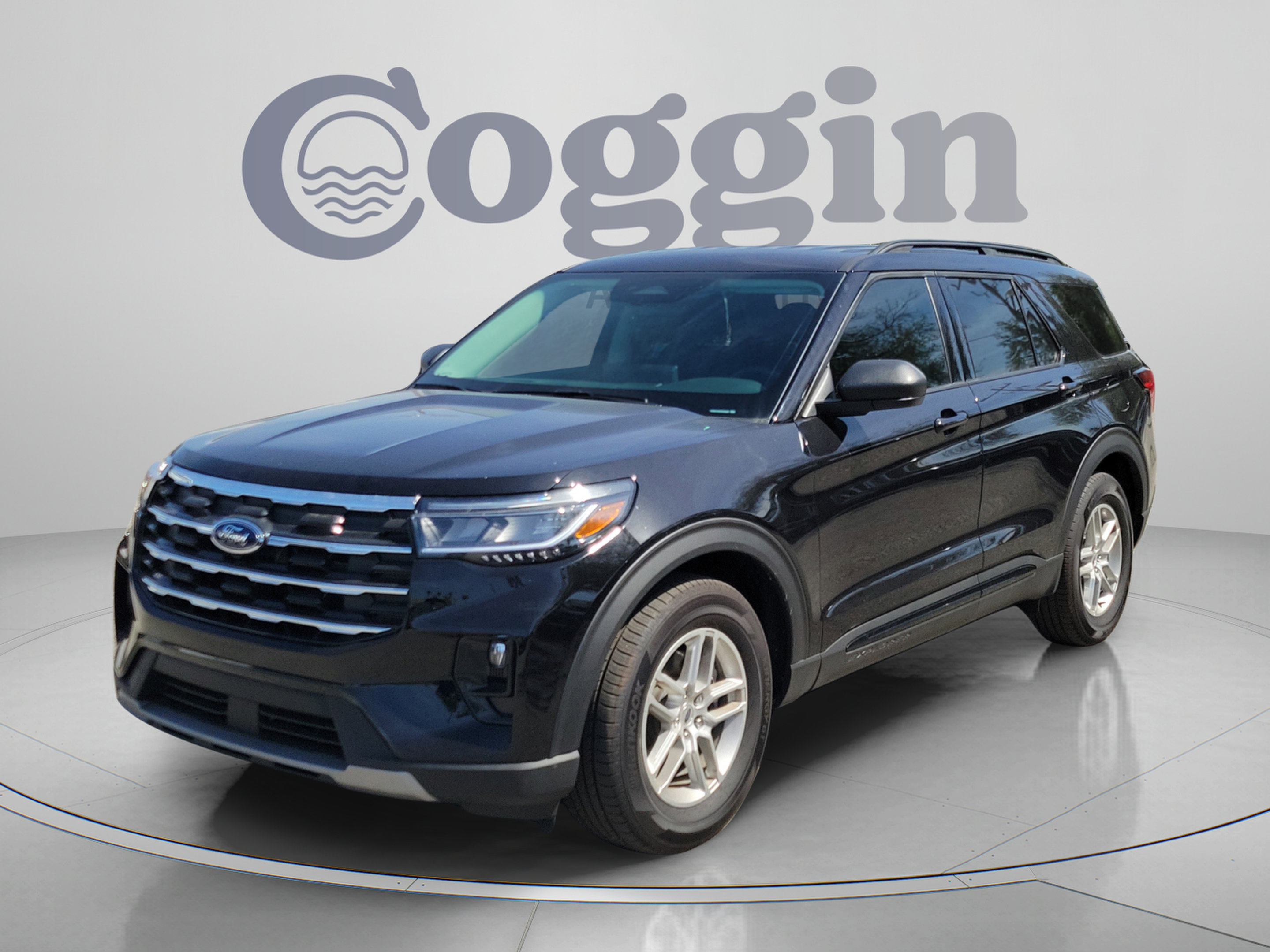 New 2026 Ford Explorer Active w/ Active Comfort Package RWD image 1