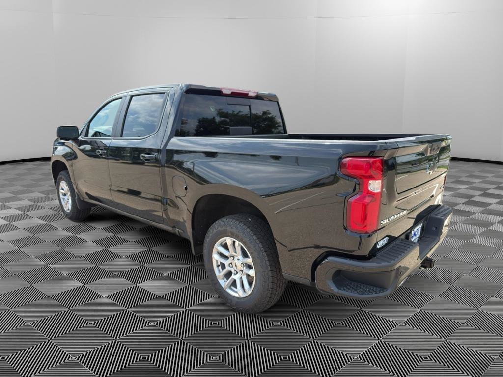 New 2026 Chevrolet Silverado 1500 RST w/ Z71 Off-Road Package AWD/4WD image 3