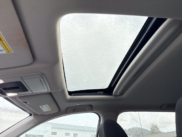 Used 2025 Honda CR-V EX image 29