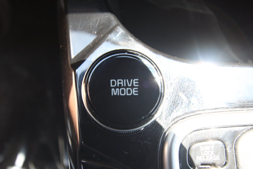 Used 2024 Kia Seltos S FWD image 26