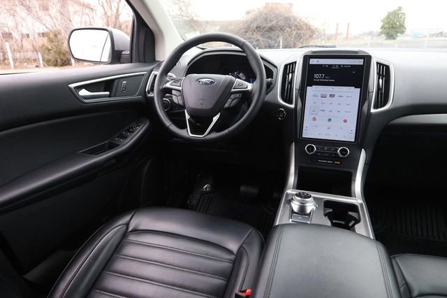 Certified 2024 Ford Edge SEL image 21