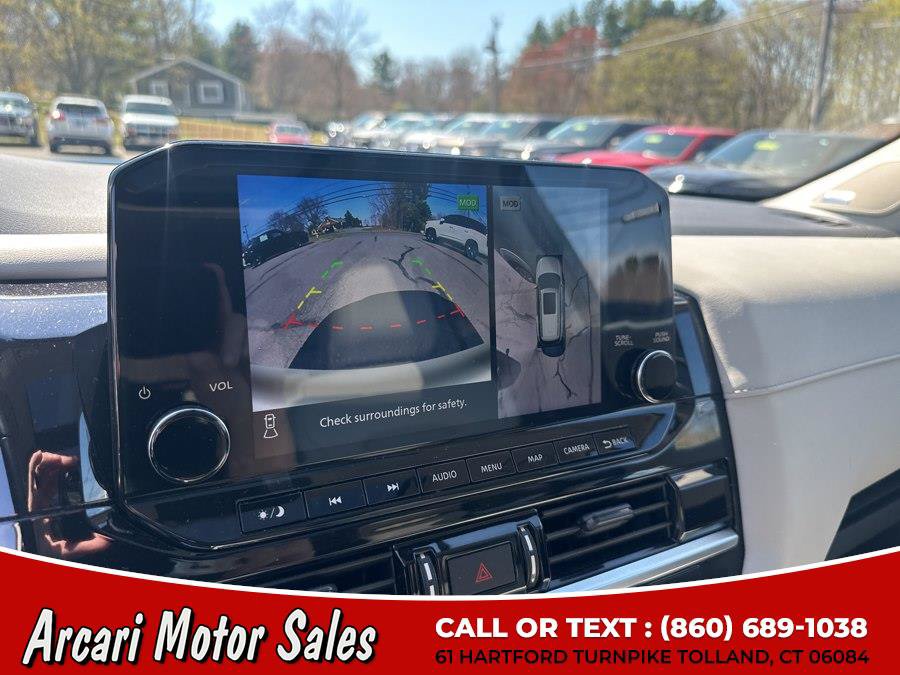 Used 2023 Nissan Pathfinder SL w/ SL Premium Package AWD/4WD image 25
