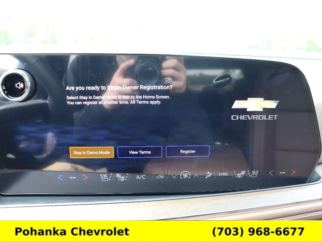 New 2026 Chevrolet Suburban High Country w/ Sun And Tow Package AWD/4WD image 16