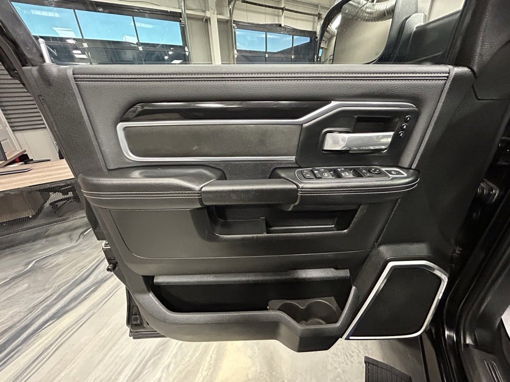 Used 2020 RAM 2500 Laramie w/ Night Edition image 54