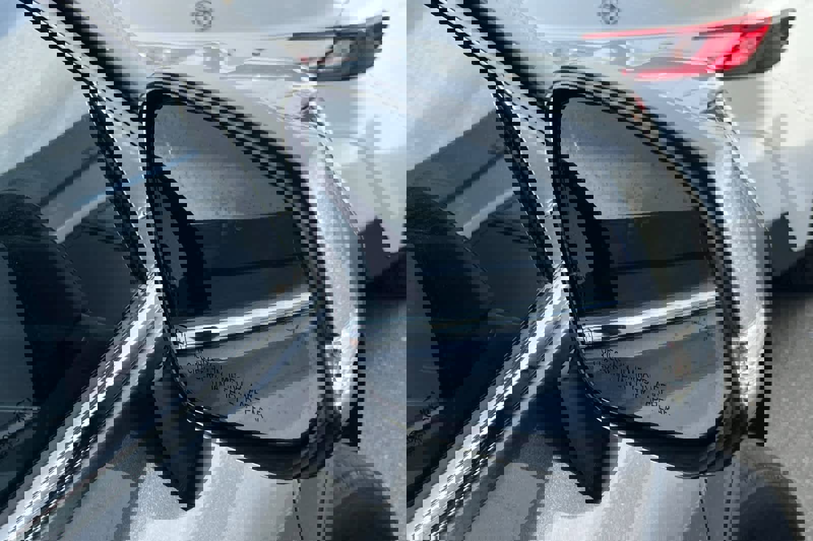 Used 2020 Toyota Highlander LE image 13