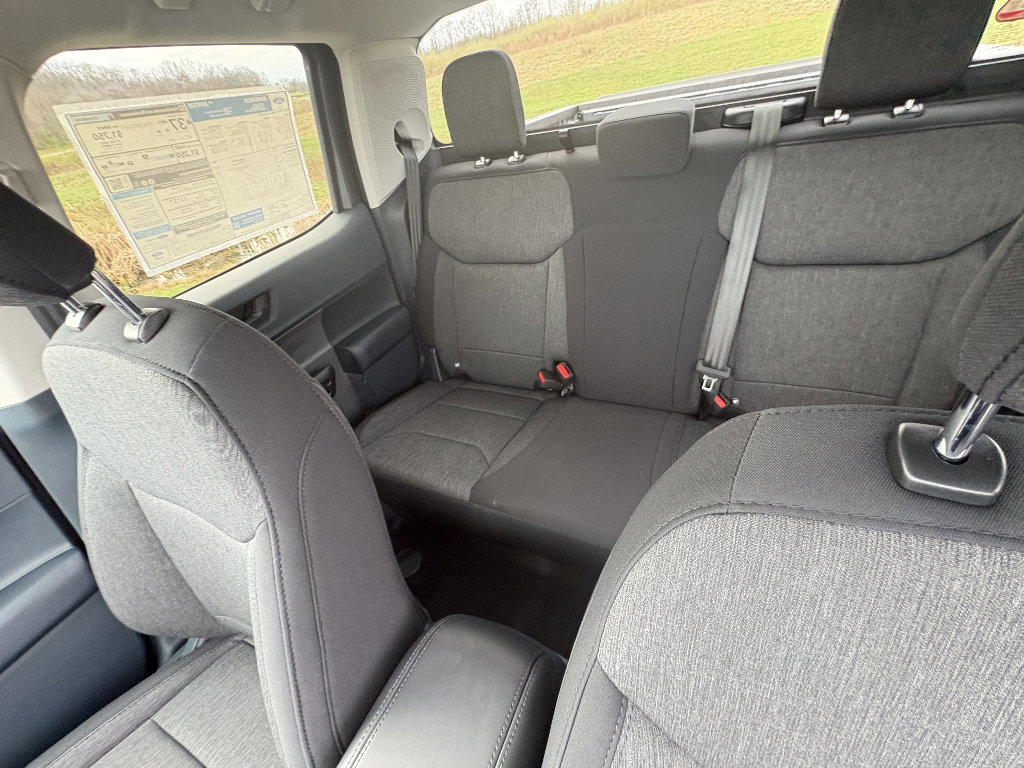 New 2026 Ford Maverick XLT image 32