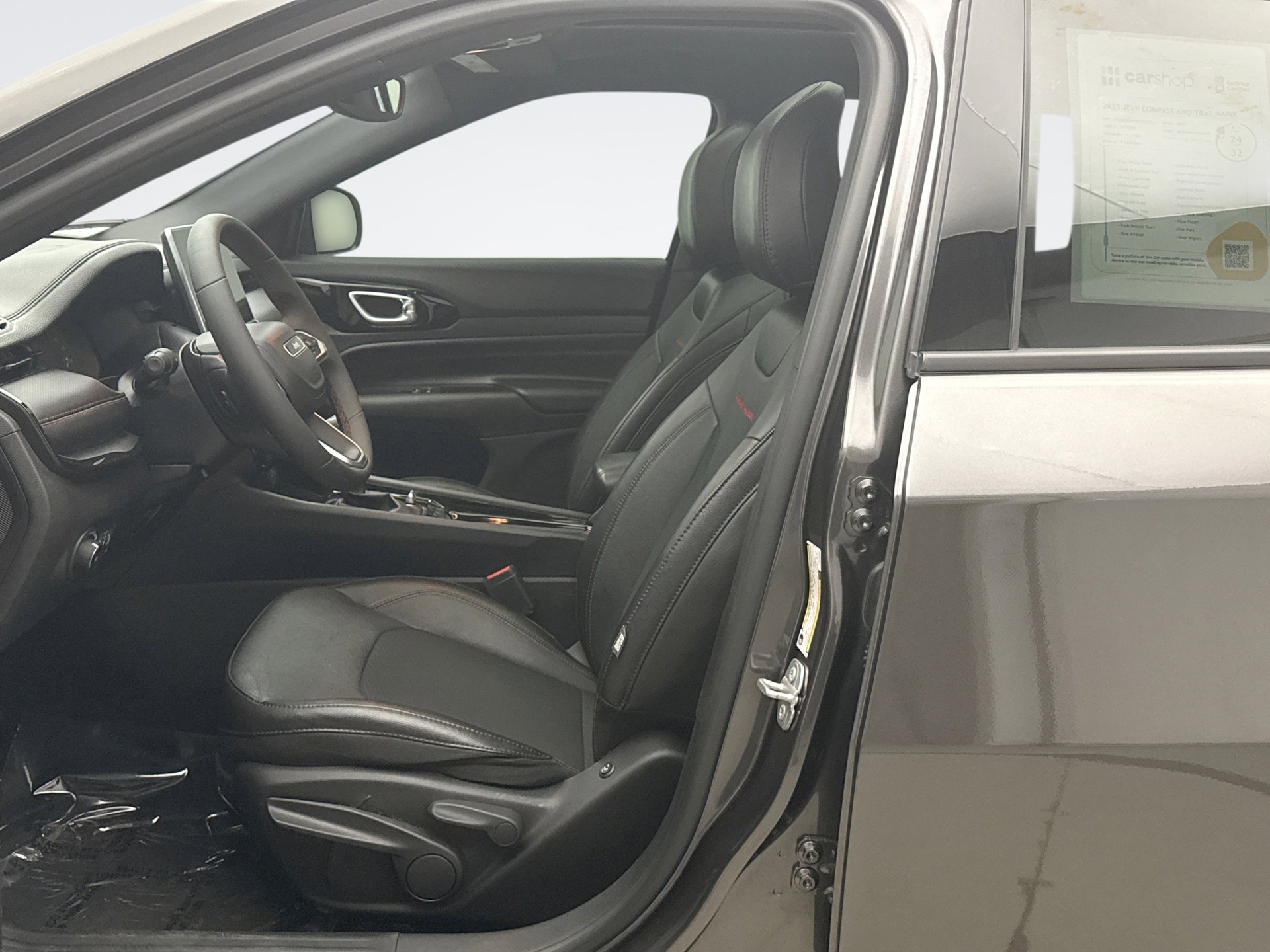 Used 2023 Jeep Compass Trailhawk w/ Sun and Sound Group image 11