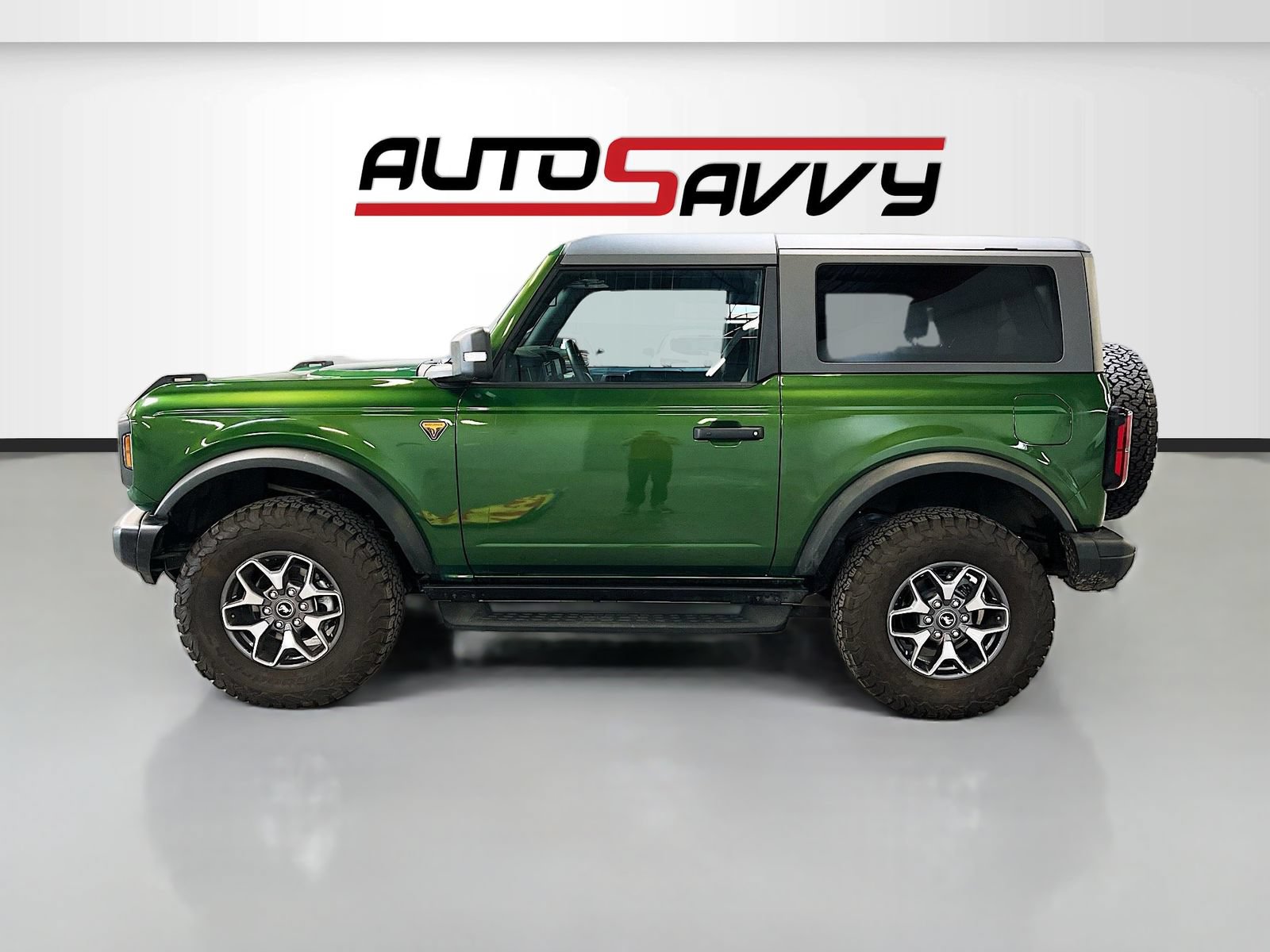 Used 2025 Ford Bronco Badlands AWD/4WD image 4