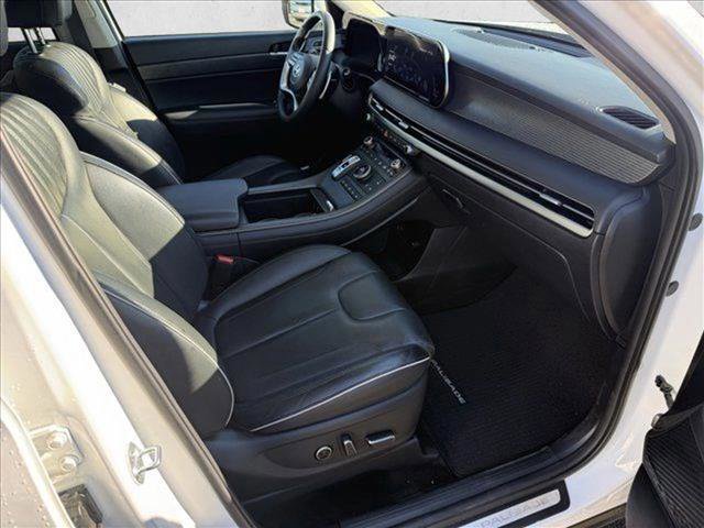 Used 2024 Hyundai Palisade Limited image 19