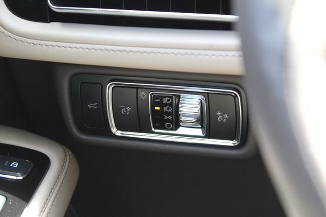 Certified 2024 Lincoln Aviator Reserve w/ Jet Package AWD/4WD image 22