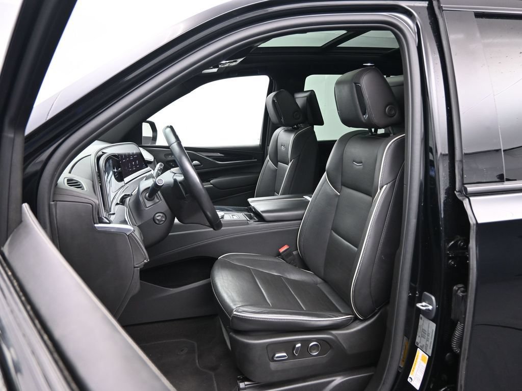 Used 2023 Cadillac Escalade Sport AWD/4WD image 23