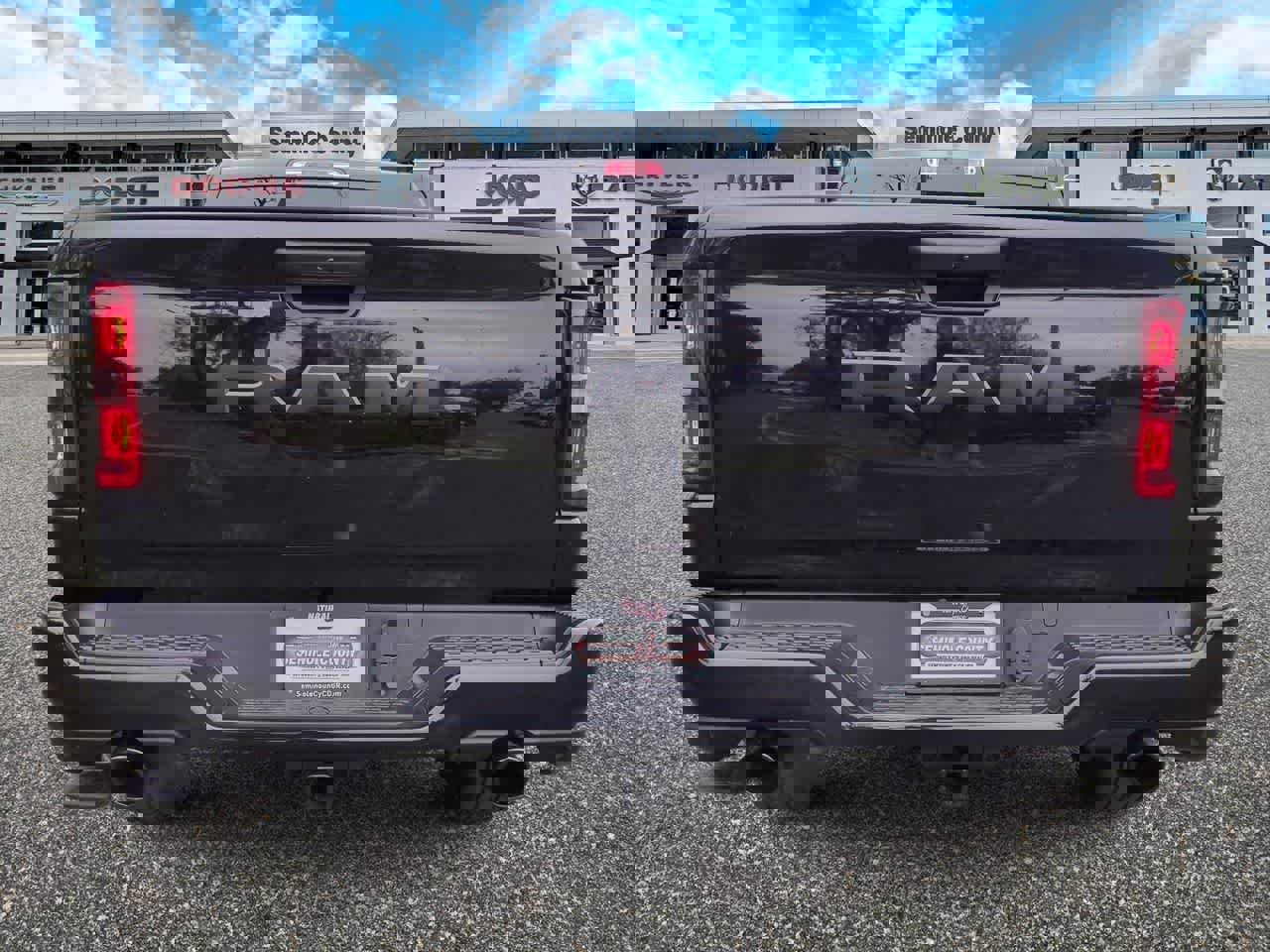 New 2026 RAM 1500 Express image 7