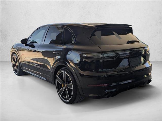 Used 2020 Porsche Cayenne Turbo S image 8