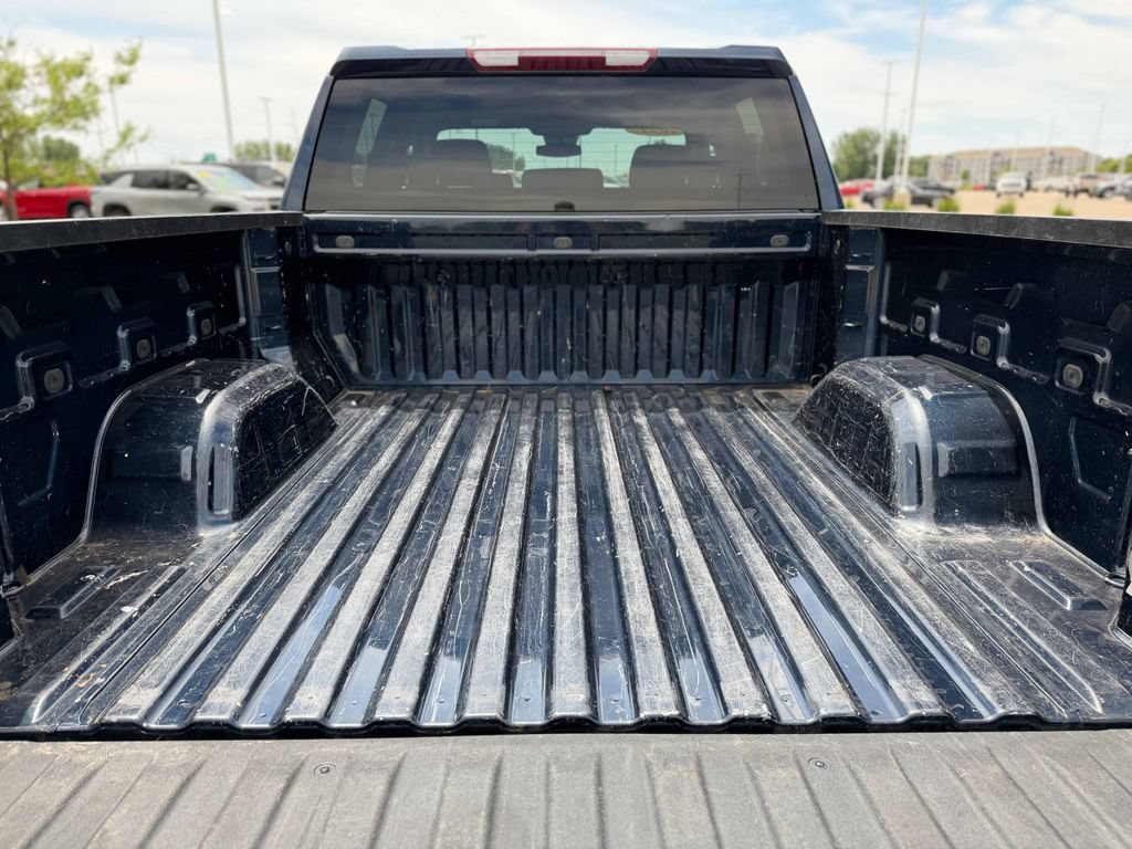 Used 2023 Chevrolet Silverado 1500 Custom AWD/4WD image 15