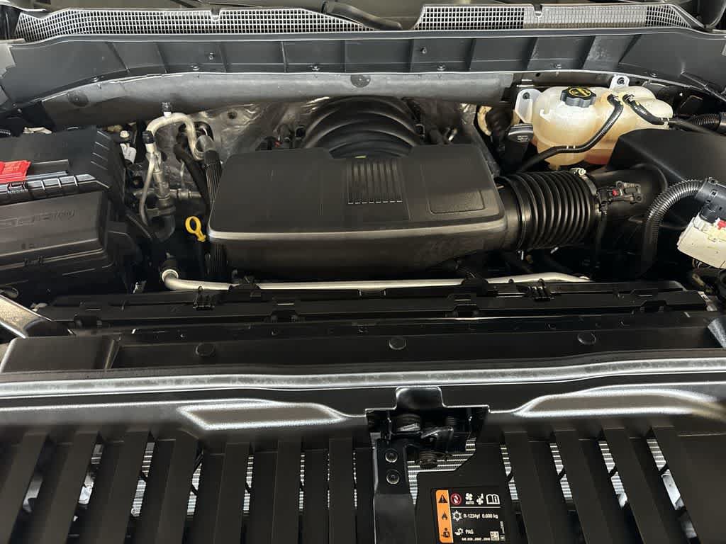 Used 2024 Chevrolet Silverado 1500 High Country w/ Technology Package RWD image 12