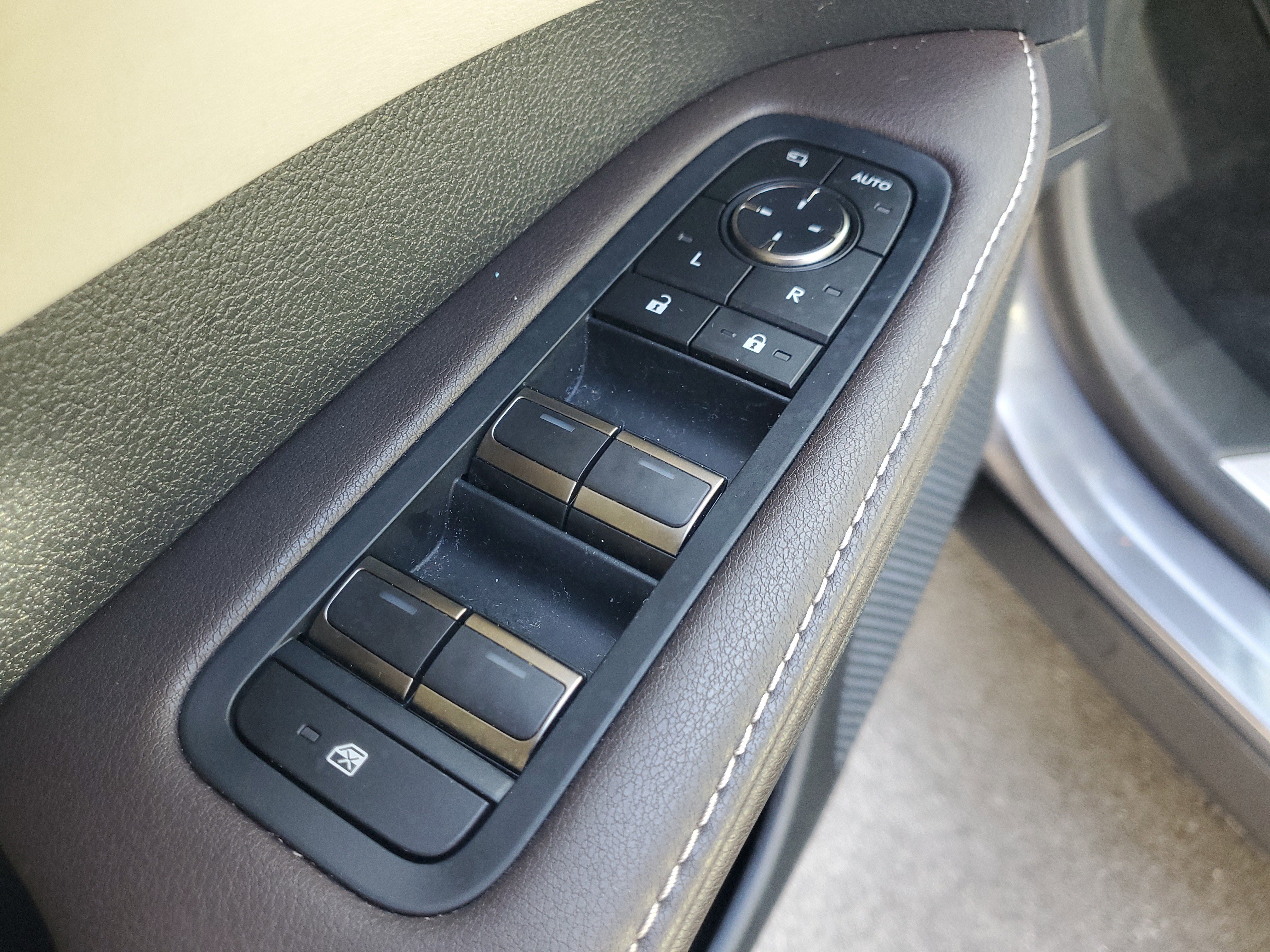 Used 2023 Lexus RX 350 Premium Plus w/ Cold Area Package image 20