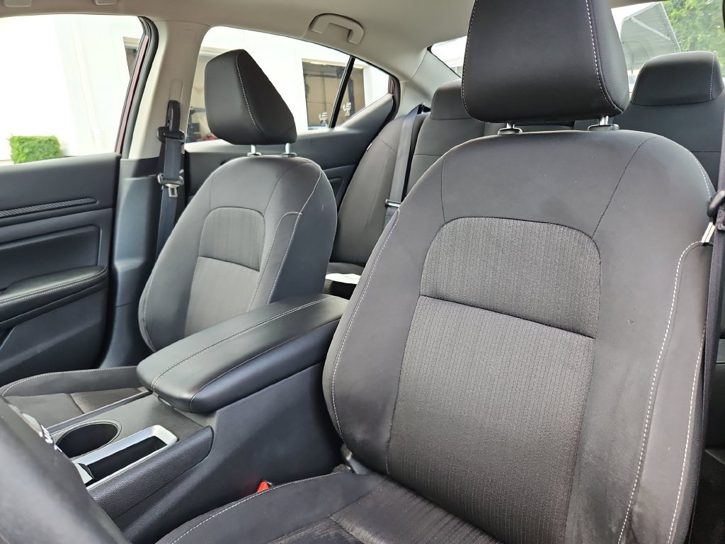 Used 2025 Nissan Altima 2.5 SV FWD image 22