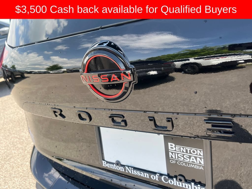 New 2026 Nissan Rogue SV AWD/4WD image 41