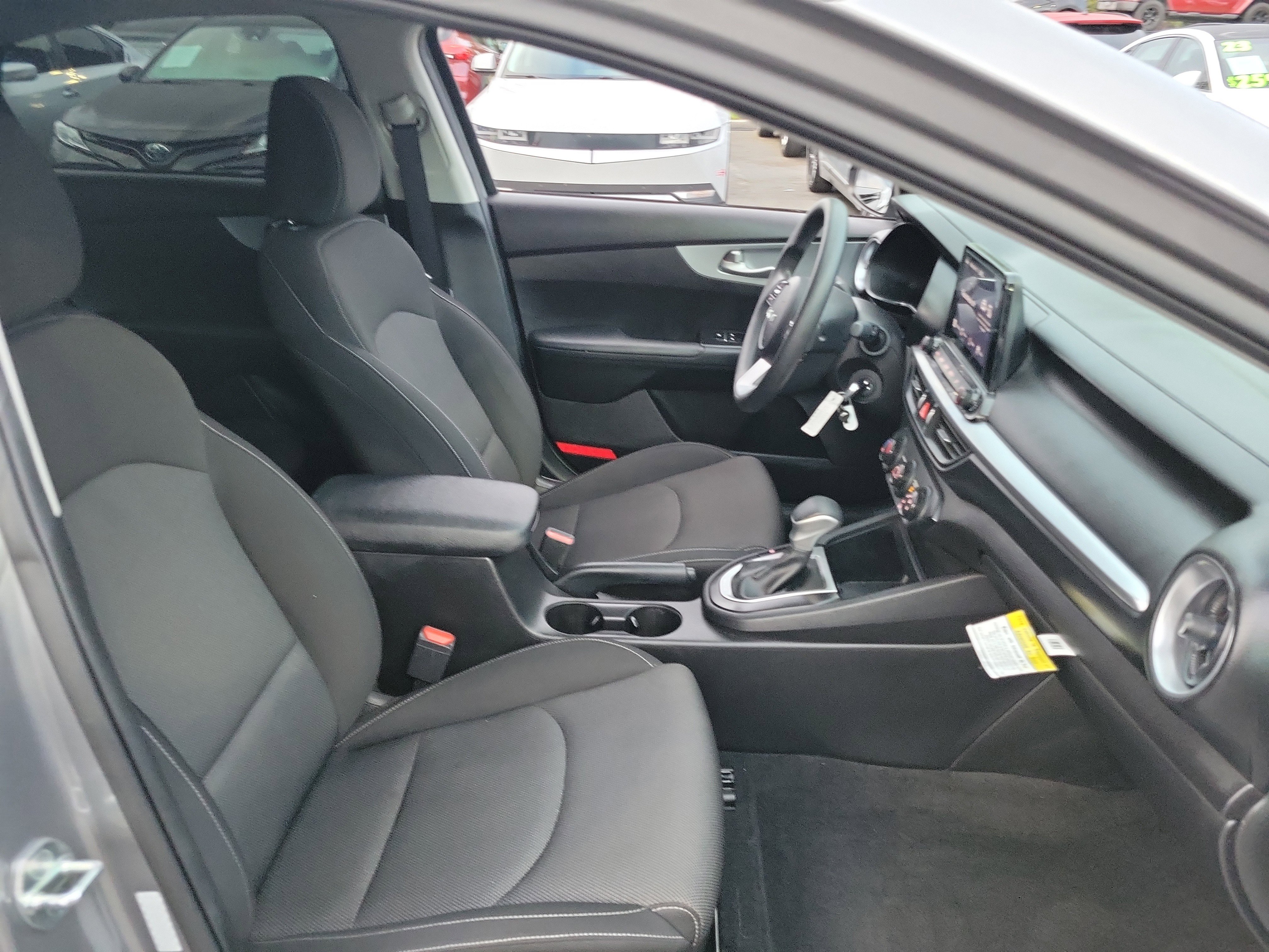 Used 2023 Kia Forte LXS FWD image 21