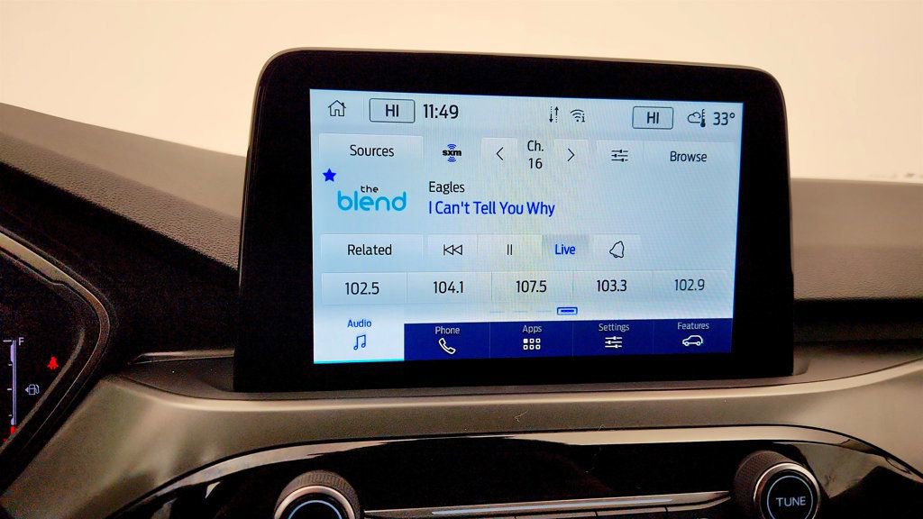 Used 2025 Ford Escape Active w/ Cold Weather Package image 16