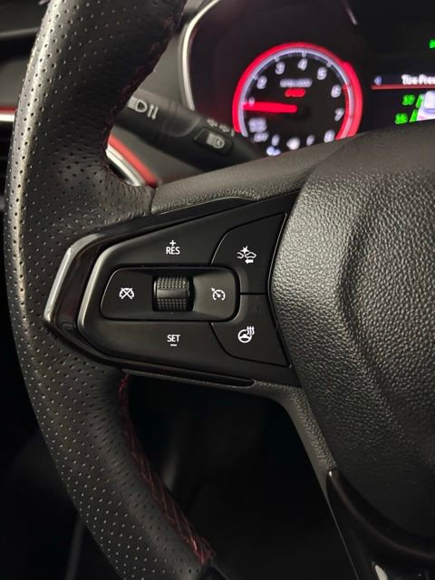 Used 2022 Chevrolet TrailBlazer RS w/ Technology Package image 17