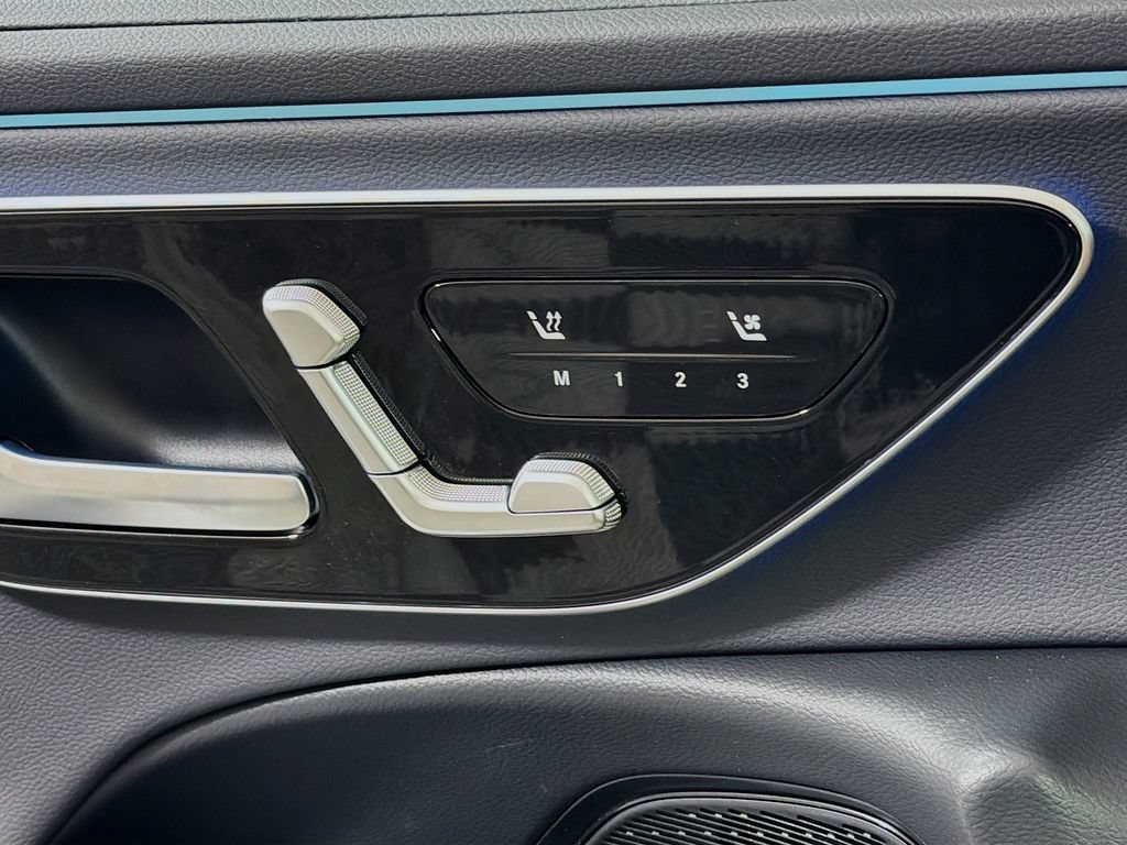 New 2026 Mercedes-Benz E 350 4MATIC Sedan image 23