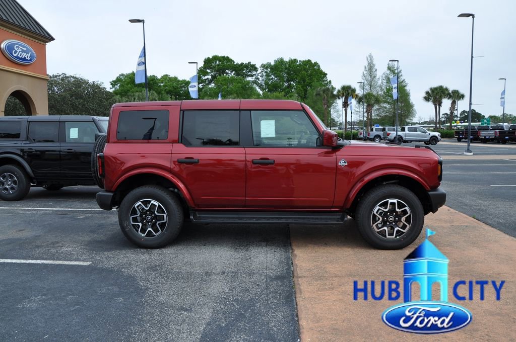 New 2026 Ford Bronco Outer Banks image 6