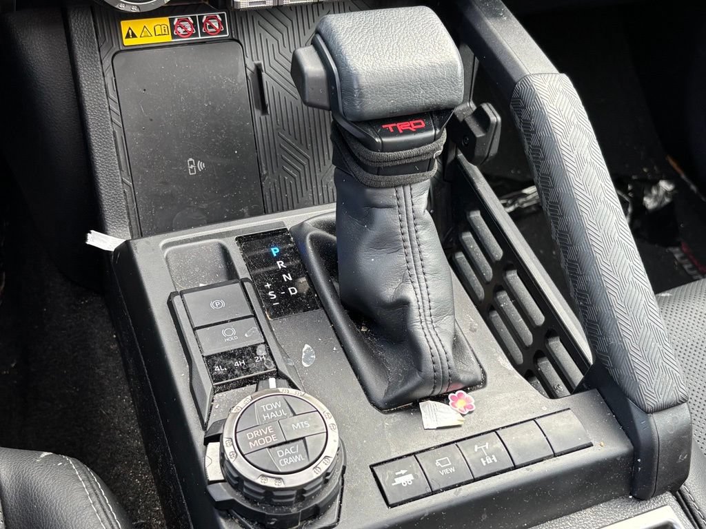Used 2025 Toyota 4Runner TRD Off-Road Premium AWD/4WD image 12