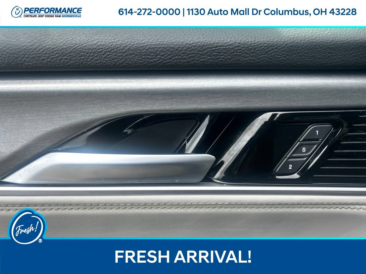 Used 2025 Jeep Wagoneer 4WD image 19