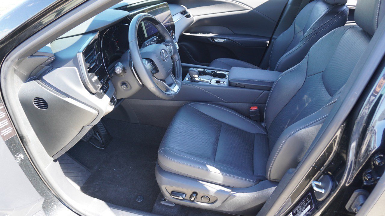 Certified 2024 Lexus RX 350 Premium Plus w/ Convenience Package FWD image 14