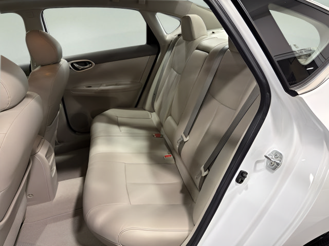 Used 2014 Nissan Sentra SL w/ Premium Package FWD image 29