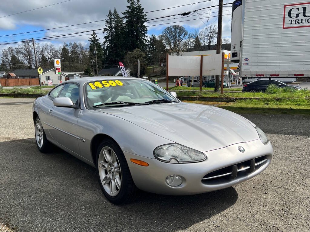Used 2001 Jaguar XK8 Coupe RWD image 5