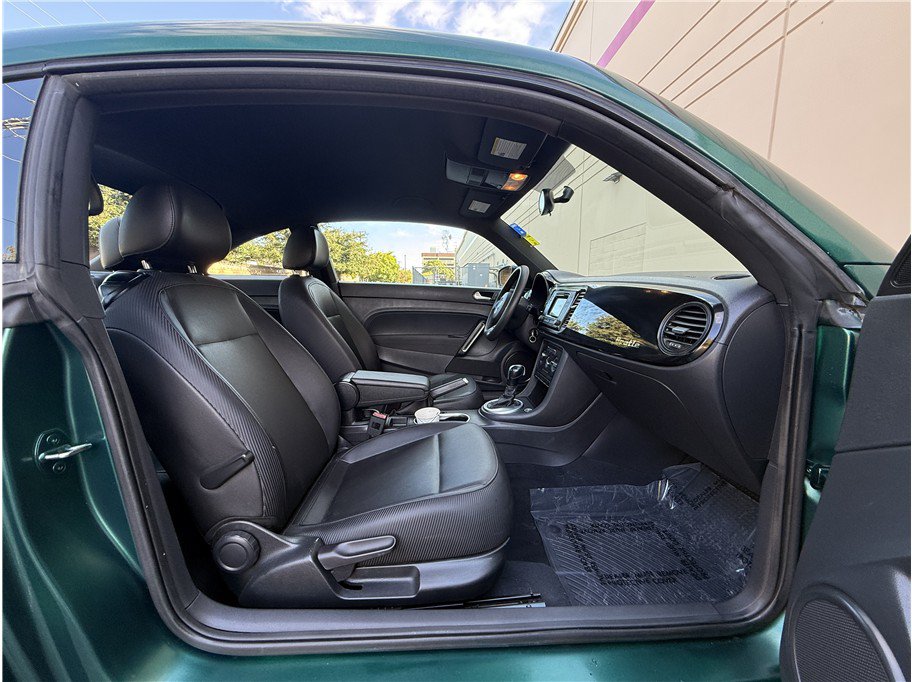 Used 2017 Volkswagen Beetle 1.8T FWD image 13