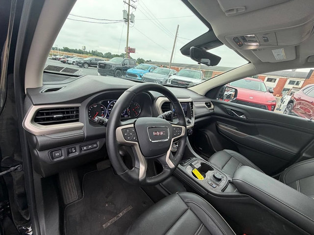 Used 2023 GMC Acadia Denali w/ Denali Technology Package AWD/4WD image 37