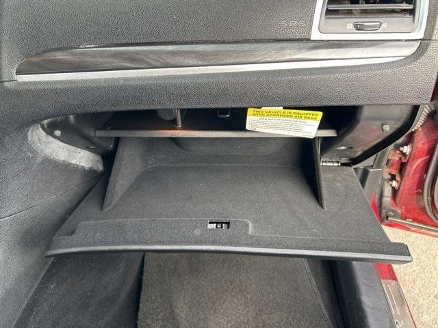 Used 2019 Chrysler 300 Touring w/ Sport Appearance Package image 40