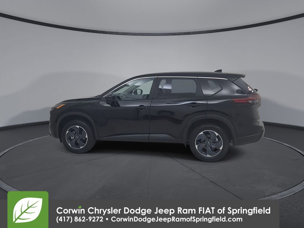 Used 2025 Nissan Rogue SV image 11