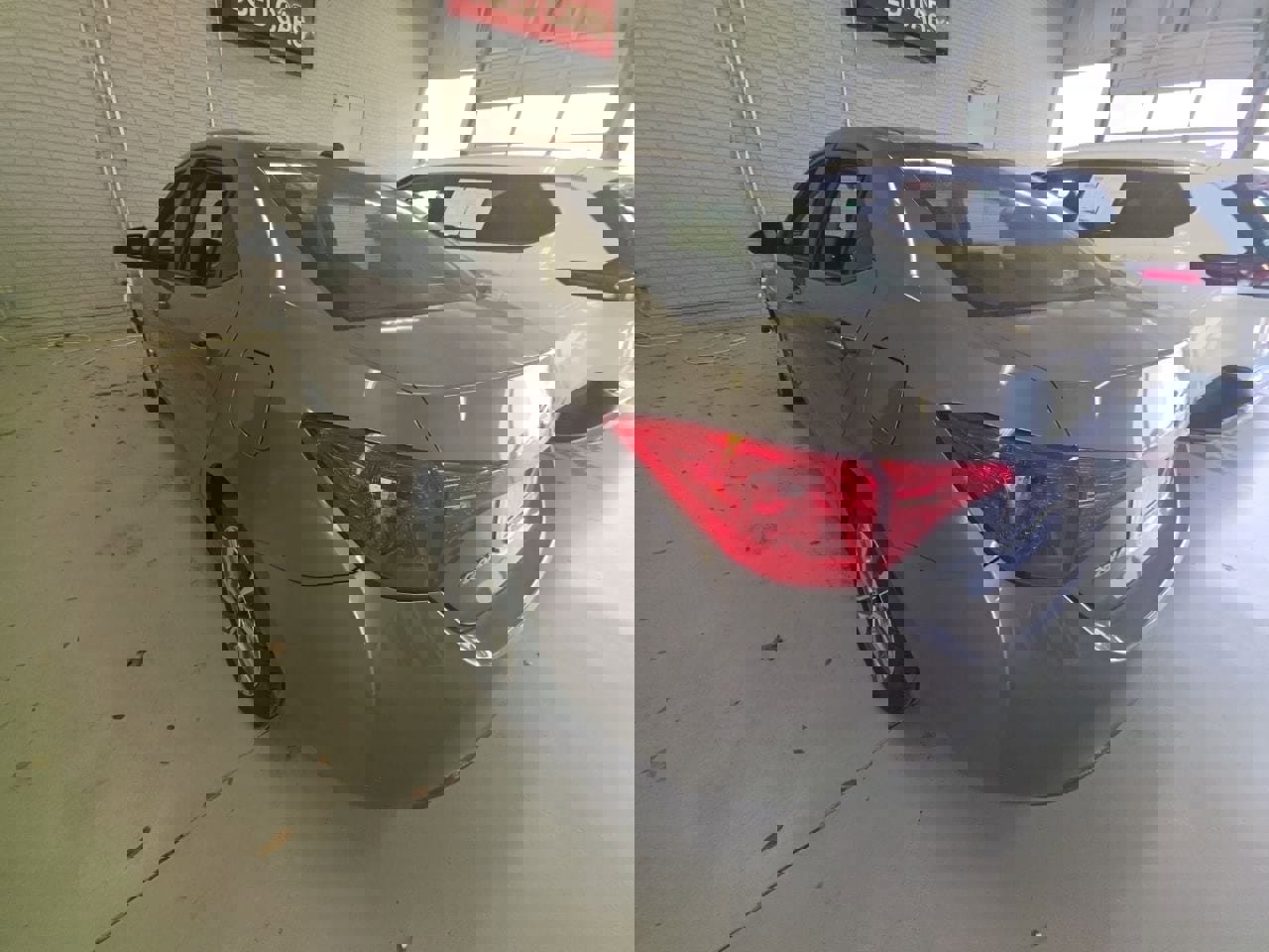 Used 2017 Toyota Corolla XLE image 5