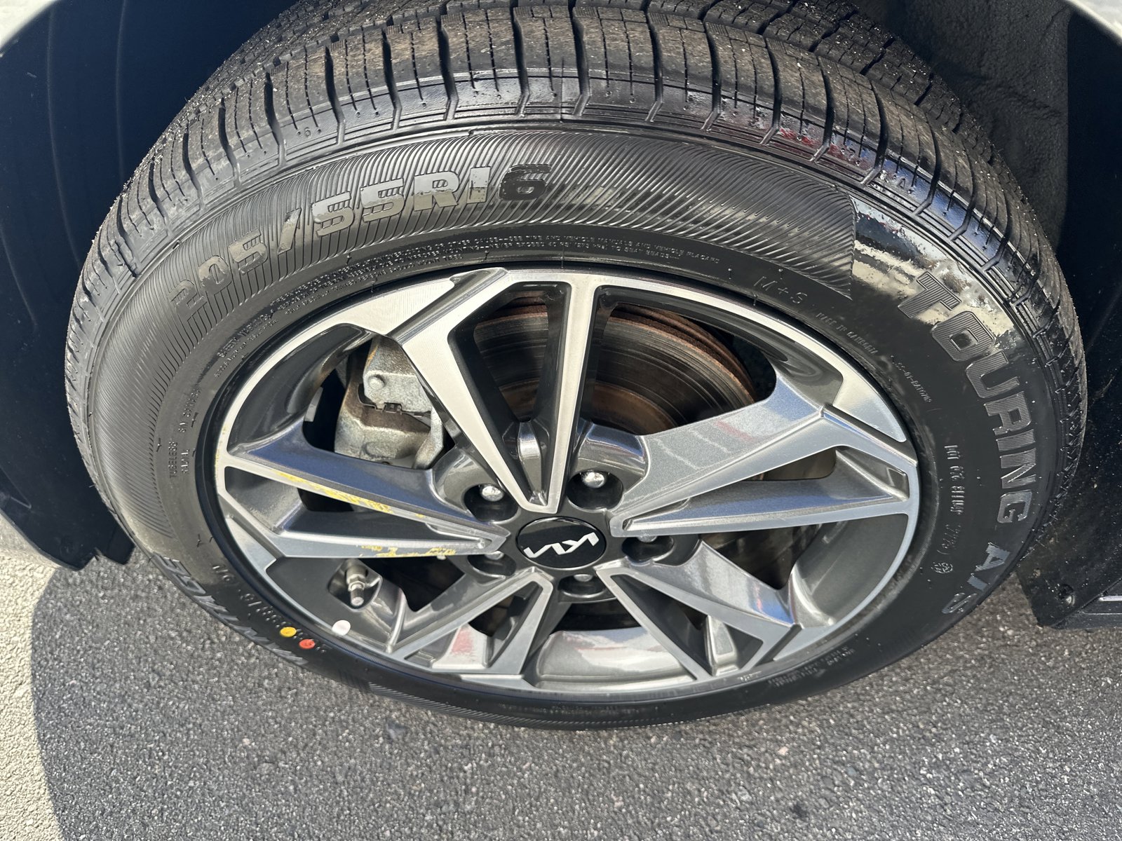 Used 2024 Kia Forte LXS image 28