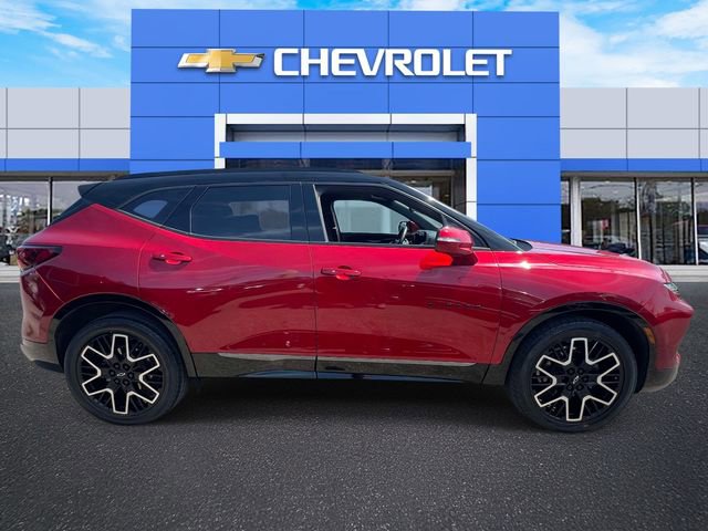 Certified 2023 Chevrolet Blazer RS w/ Enhanced Convenience Package AWD/4WD image 4